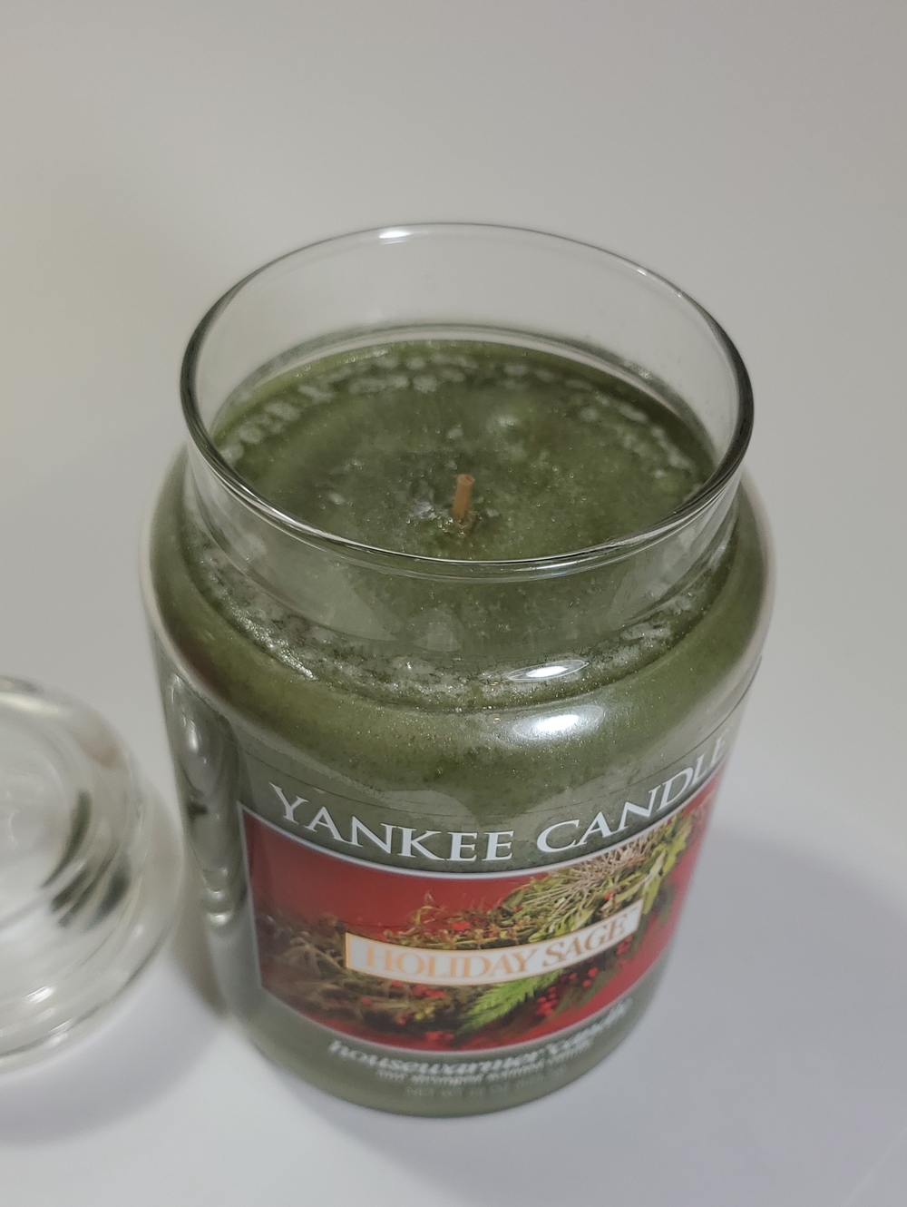 Yankee Candle "Holiday Sage" Large Jar Candle - Picture 2 of 4